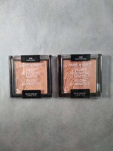 MegaGlo Highlighting Powder/wet 'n' wild/パウダーハイライトを使ったクチコミ（3枚目）