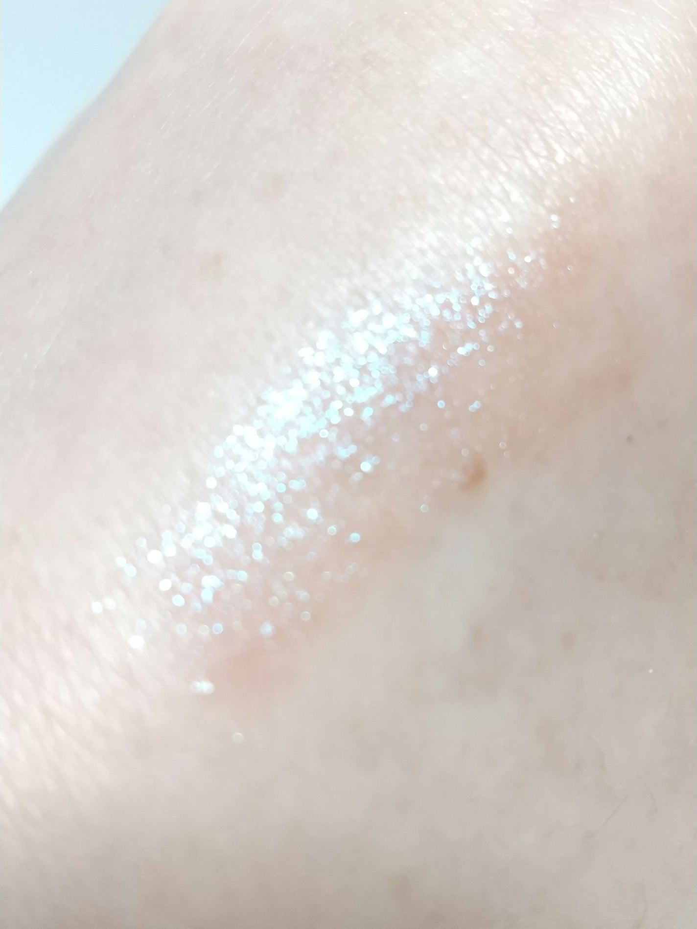 キャビアスティック アイカラー/ローラ メルシエ/スティックアイシャドウを使ったクチコミ(3枚目)