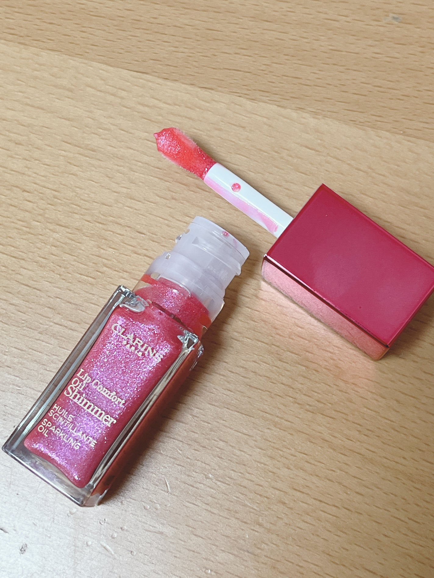 コンフォート リップオイル シマー/CLARINS/リップグロスを使ったクチコミ(2枚目)