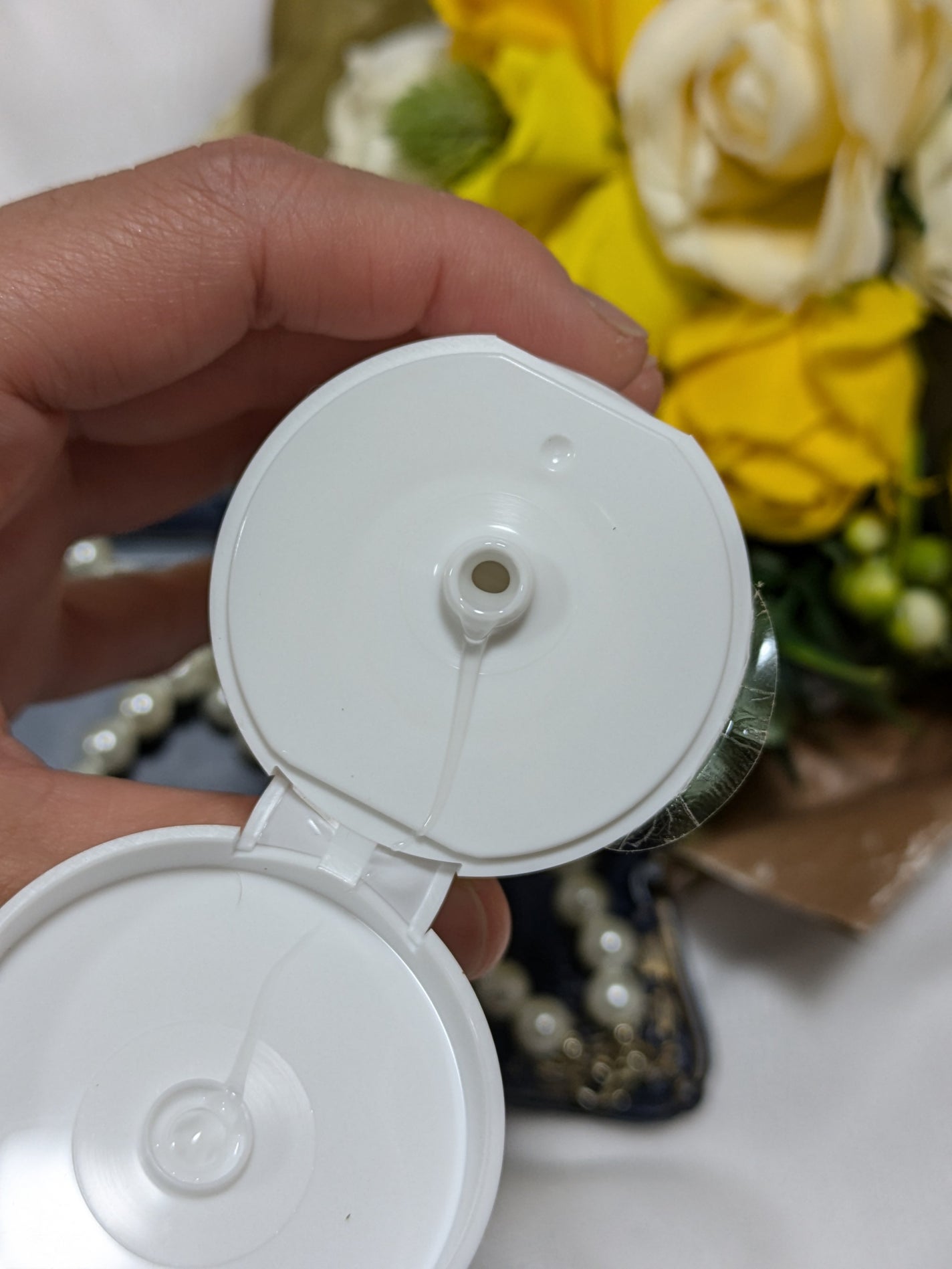 真紅 on LIPS 「RAAMA様のバストケアジェルを商品提供して頂きました。こちら..」(3枚目)