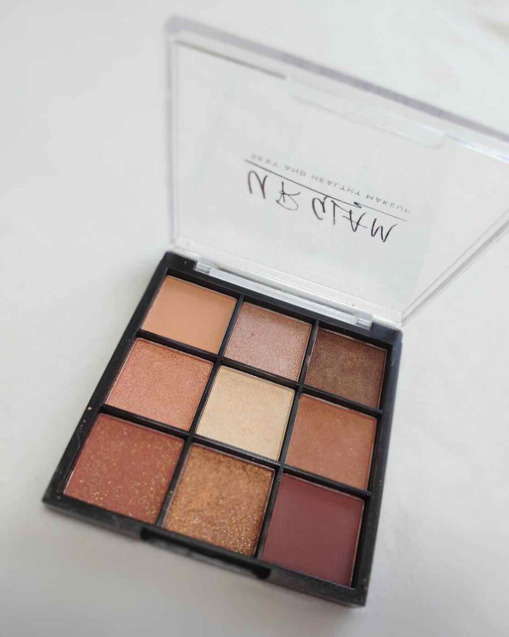 UR GLAM　BLOOMING EYE COLOR PALETTE/U R GLAM/アイシャドウパレットを使ったクチコミ（1枚目）
