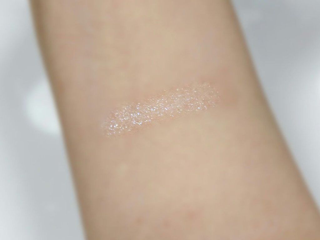 イルミネイティング アイペンシル EX01 Mirage Aura/LUNASOL/スティックアイシャドウを使ったクチコミ（2枚目）