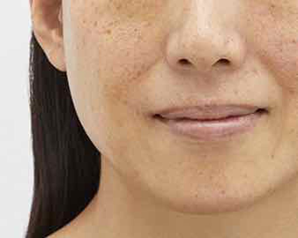 TERNARY Tカラーチェンジライトタッチファンデーションのクチコミ「友達が使ってて、勧められて試してビックリ‼️

シミ毛穴がしっかり隠れるのに、圧倒的な素肌感（.....」（3枚目）