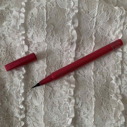 「密着アイライナー」しなやか筆リキッド/デジャヴュ/リキッドアイライナーを使ったクチコミ(1枚目)