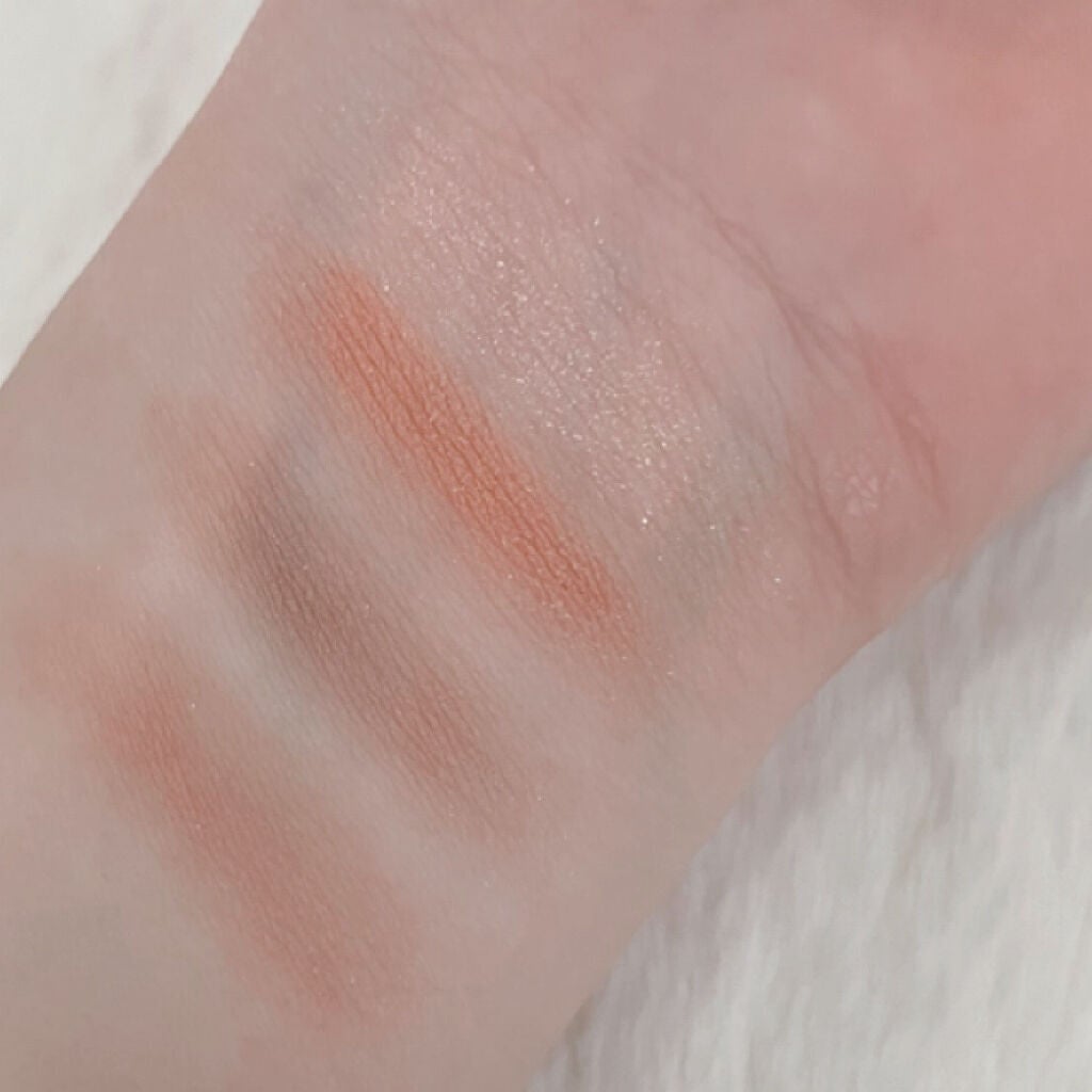 シグニチャー カラー アイズ/SUQQU/アイシャドウパレットを使ったクチコミ(2枚目)