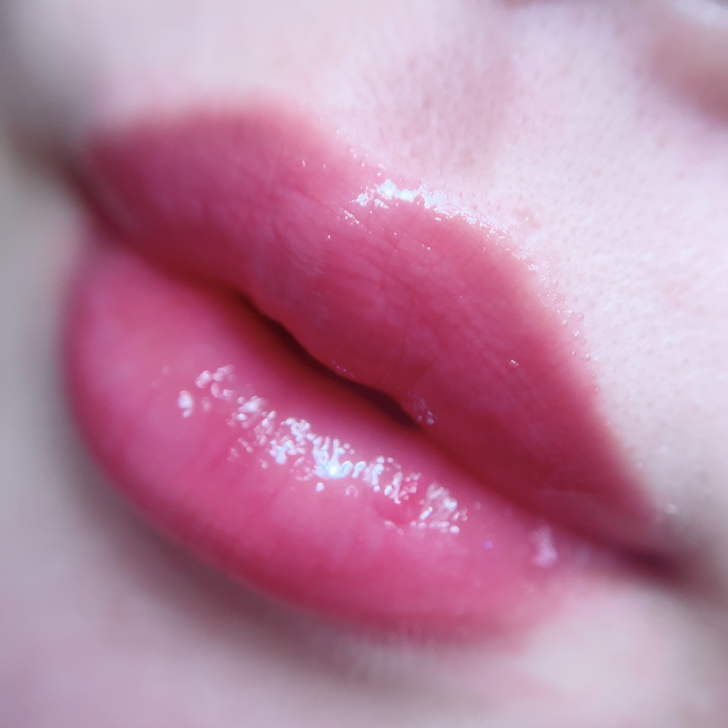 ゲットイットティントグレーズバーム/TONYMOLY/リップティントを使ったクチコミ（2枚目）