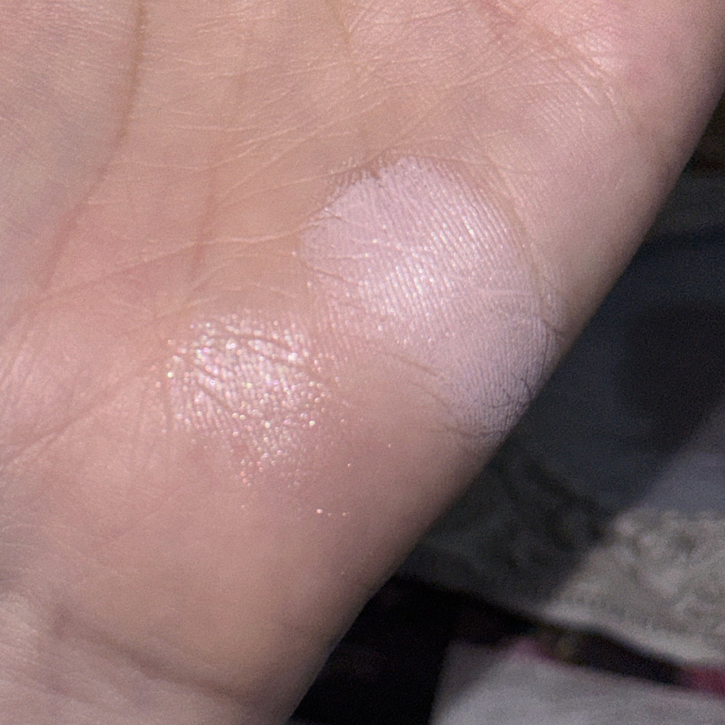 マルチファンクショナルハイライトパレット/INTO U/ハイライトを使ったクチコミ(8枚目)