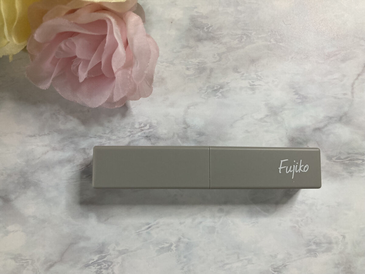 全人類Lip カジュアルレッド/Fujiko/口紅を使ったクチコミ（2枚目）