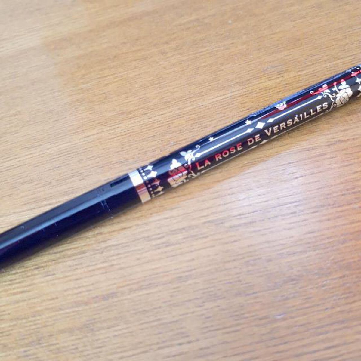 ベルサイユのばら リキッドアイライナー 漆黒ブラック/クレアボーテ/リキッドアイライナーを使ったクチコミ（2枚目）