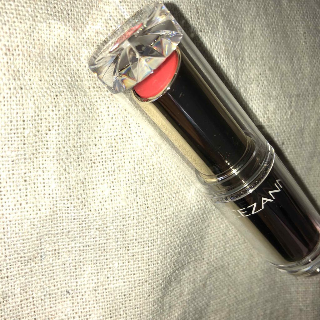 ラスティンググロスリップ/CEZANNE/口紅を使ったクチコミ(2枚目)