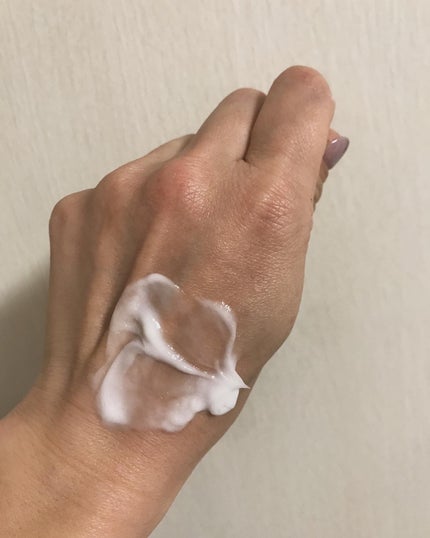 ノルウェー フォーミュラ インテンスリペア CICAボディエマルジョン/Neutrogena/ボディローションを使ったクチコミ(6枚目)