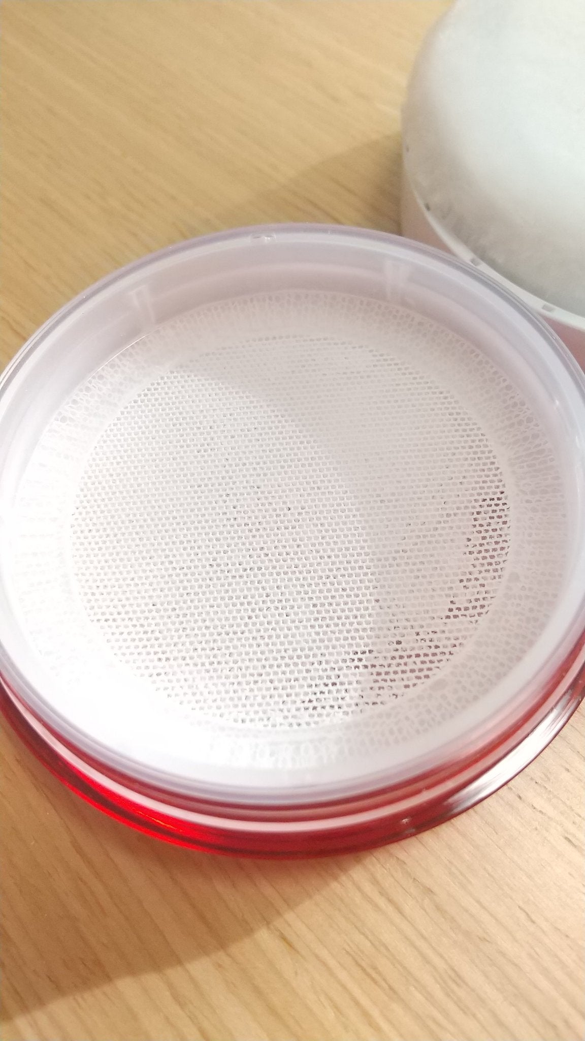 ベースメイク 透明感パウダー(おしろい)/キュレル/プレストパウダーを使ったクチコミ(4枚目)