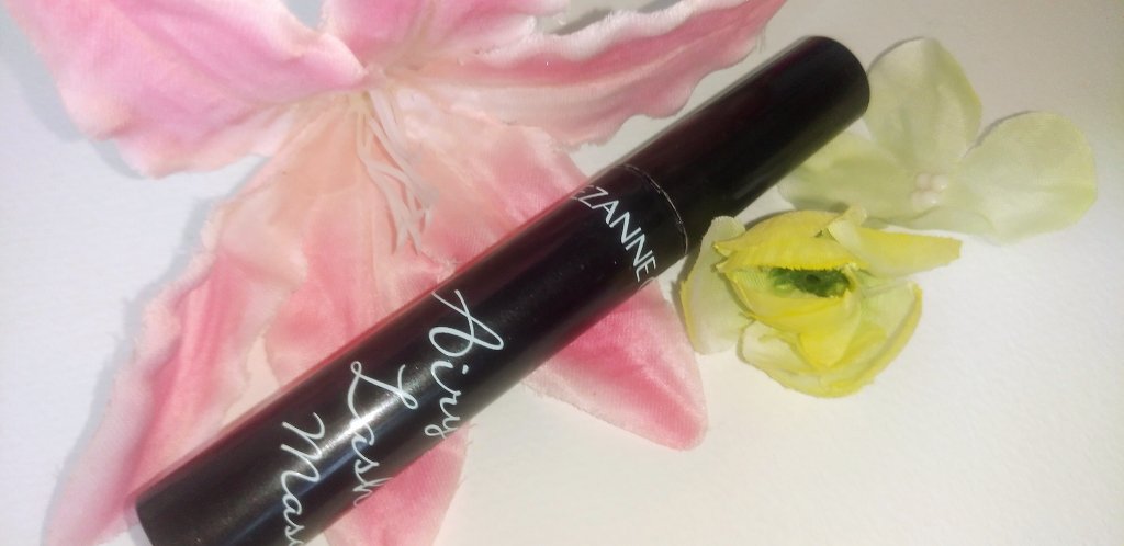 エアリーロングラッシュマスカラ/CEZANNE/マスカラを使ったクチコミ（1枚目）