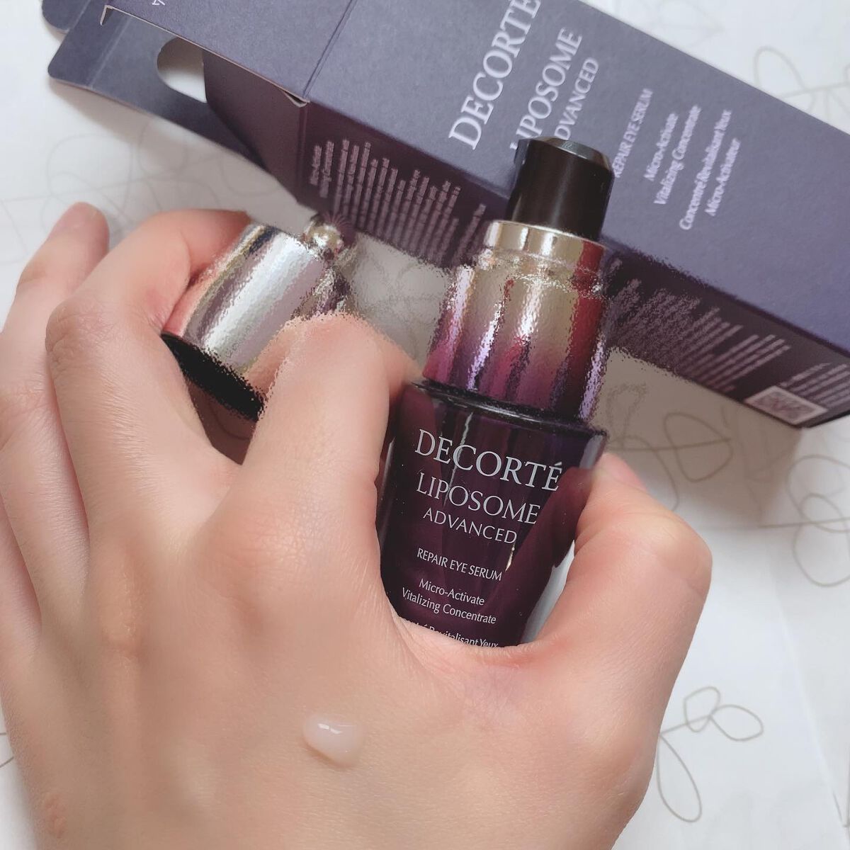 リポソーム アドバンスト リペアアイセラム/DECORTÉ/アイケア・アイクリームを使ったクチコミ(4枚目)