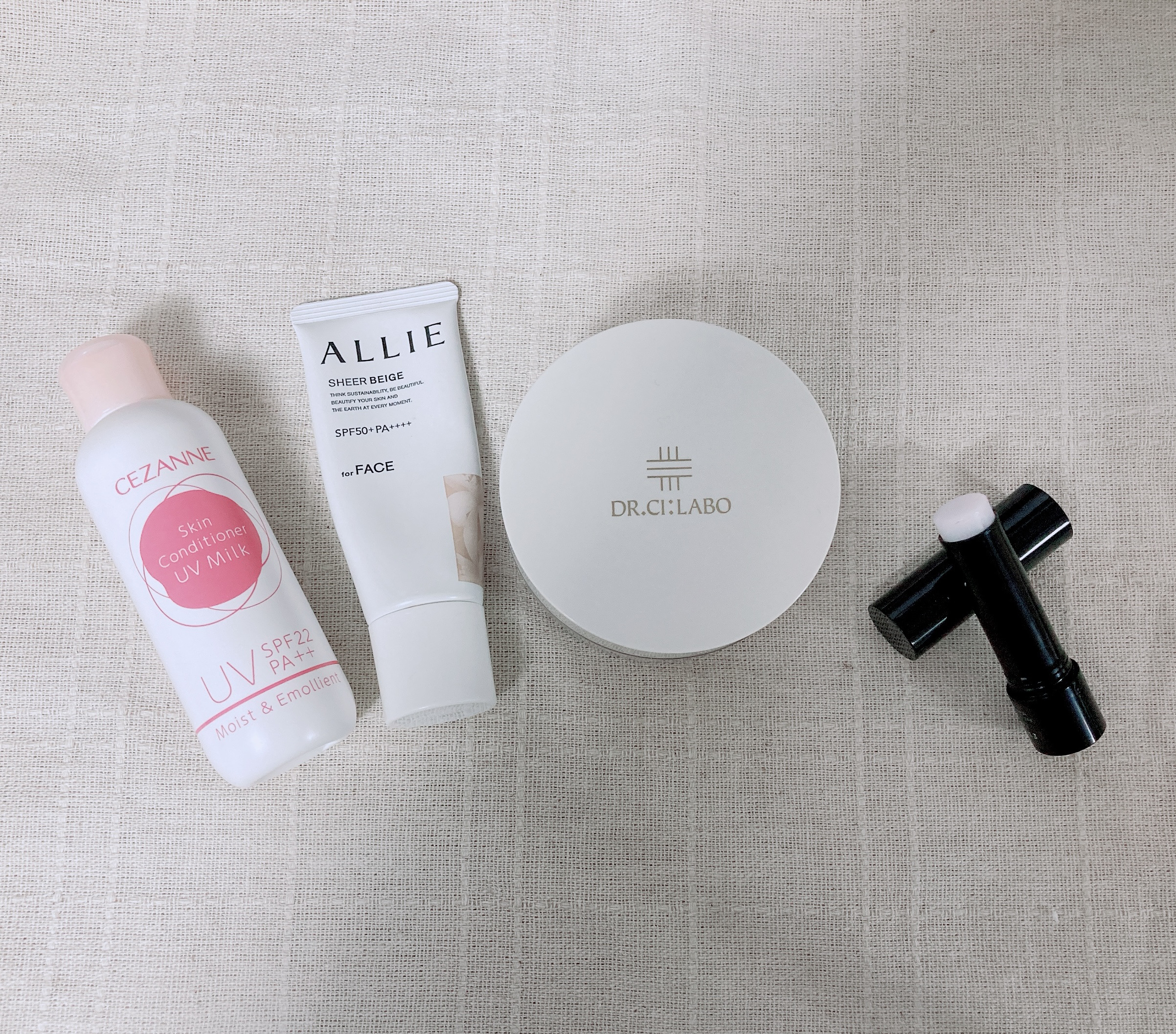 ムーンプレストブライトパウダー 限定セットII/KATE/プレストパウダーを使ったクチコミ（1枚目）