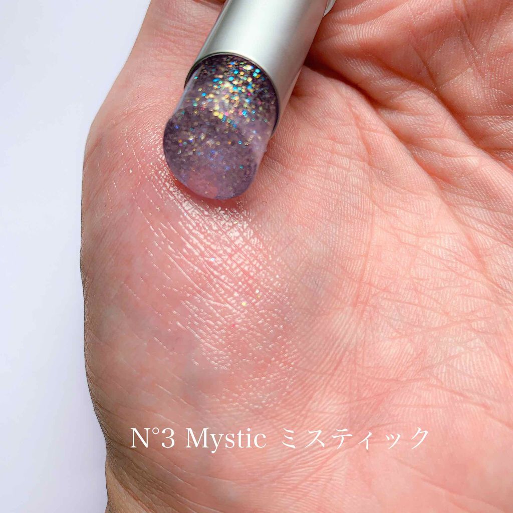 グリッタリーウェブリップバーム/unleashia/リップケアを使ったクチコミ（3枚目）