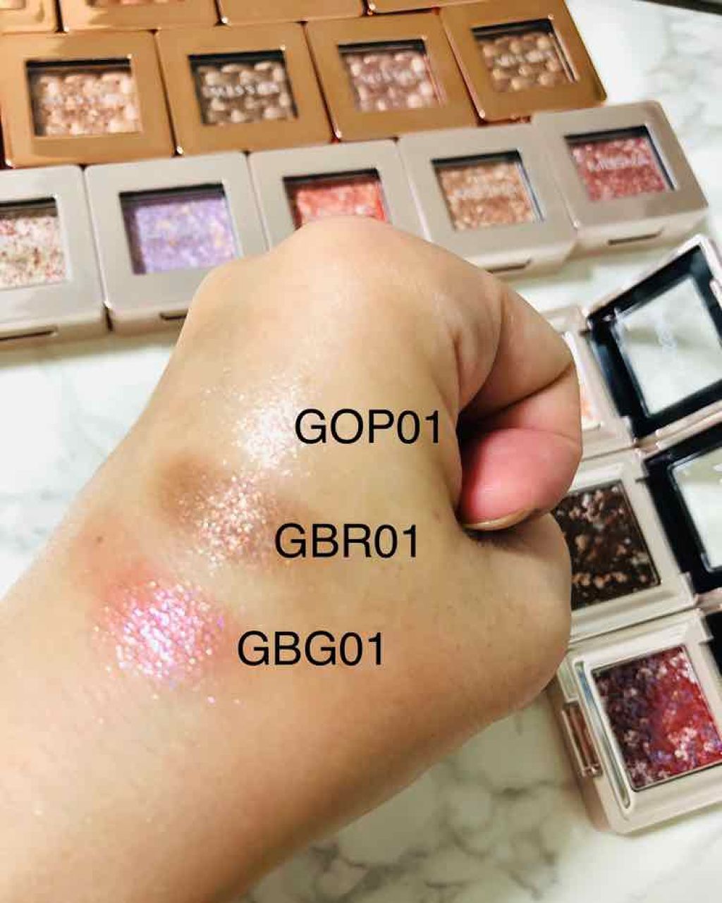 グリッタープリズム シャドウ/MISSHA/グリッターを使ったクチコミ（3枚目）