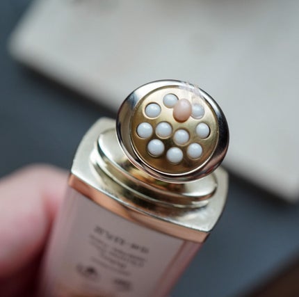 【旧】プレステージ セラム ド ローズ ユー/Dior/アイケア・アイクリームを使ったクチコミ(3枚目)