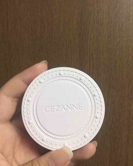 UVクリアフェイスパウダー/CEZANNE/プレストパウダーを使ったクチコミ(3枚目)