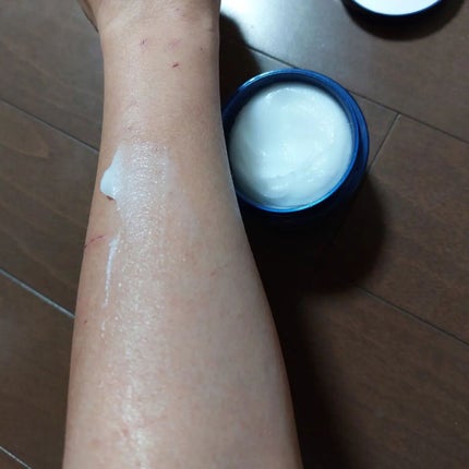 ニベア ロイヤルブルーボディクリーム うるおい密封ケア/ニベア/ボディクリームを使ったクチコミ(4枚目)