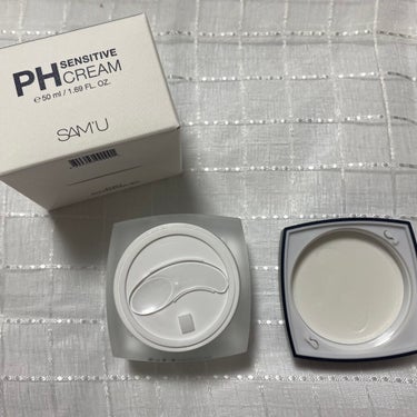 SAM'U PH センシティブクリームのクチコミ「SAM'U「PH センシティブクリーム」は、
お肌のpHバランスを整え
48時間保湿効果を持続.....」（2枚目）