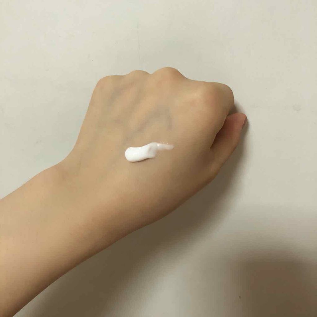 ベビークリーム/エルバビーバ/ボディクリームを使ったクチコミ（2枚目）