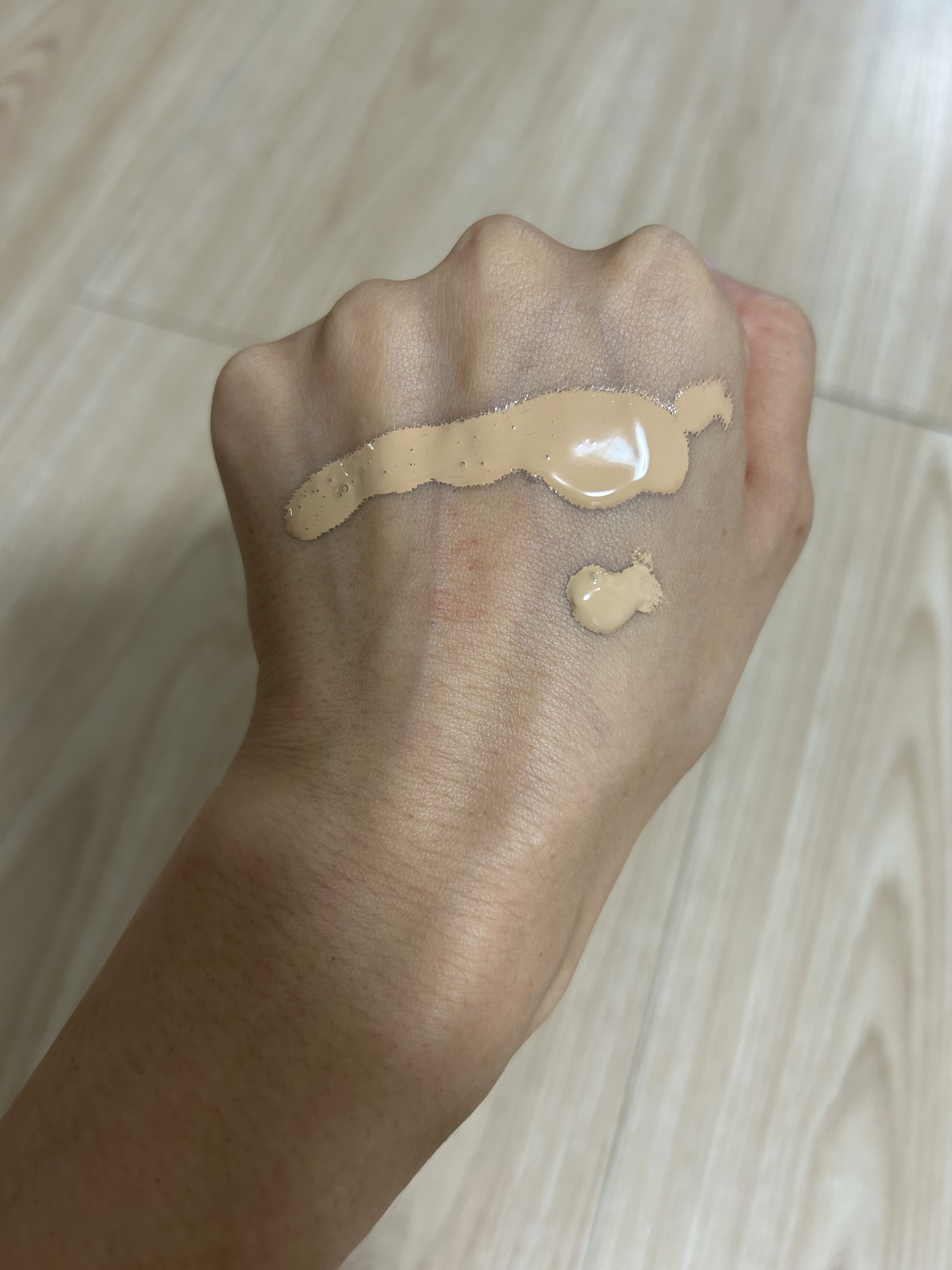 ゼン ウェア グロウ N26/DECORTÉ/リキッドファンデーションを使ったクチコミ（2枚目）