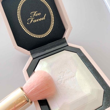 ダイヤモンドライト マルチユース ハイライター/Too Faced/パウダーハイライトを使ったクチコミ（2枚目）