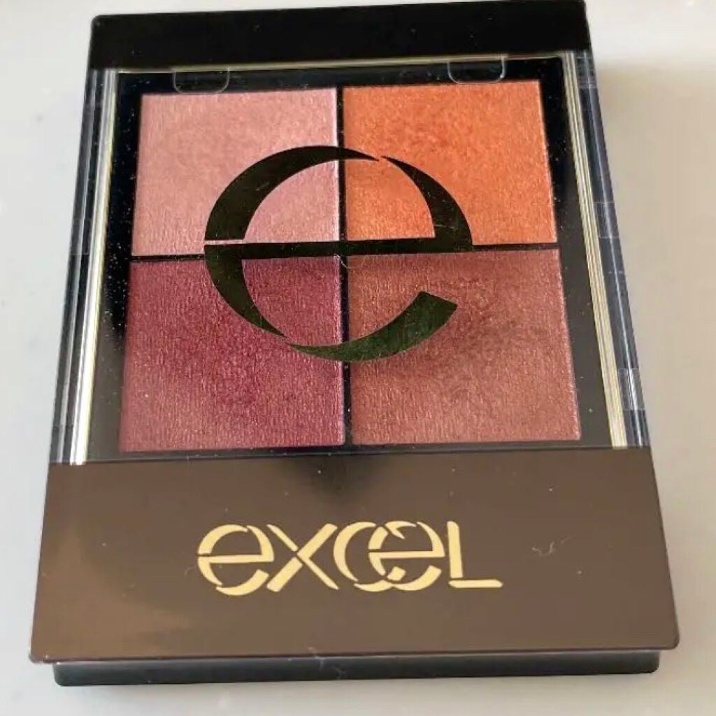 リアルクローズシャドウ/excel/アイシャドウパレットを使ったクチコミ(1枚目)