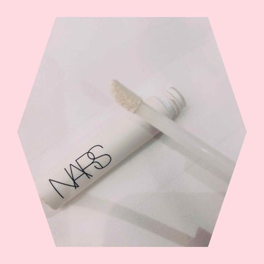 スマッジプルーフ アイシャドーベース/NARS/アイシャドウベースを使ったクチコミ（2枚目）