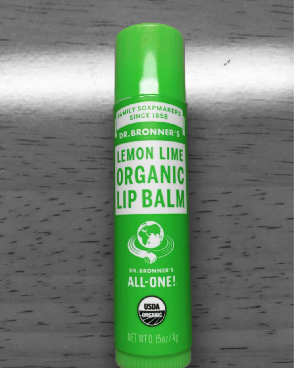 マジック オーガニックリップバーム/ドクターブロナー/リップバームを使ったクチコミ(1枚目)