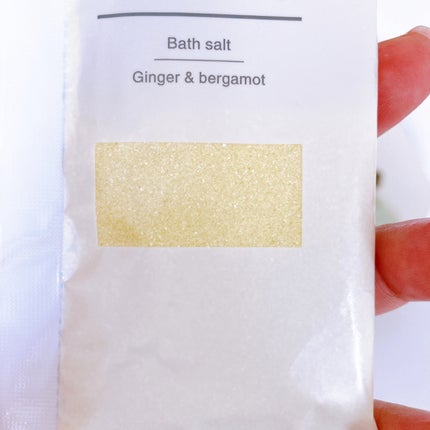 薬用入浴剤 ジンジャー&ベルガモットの香り/無印良品/無機塩系入浴剤を使ったクチコミ(2枚目)