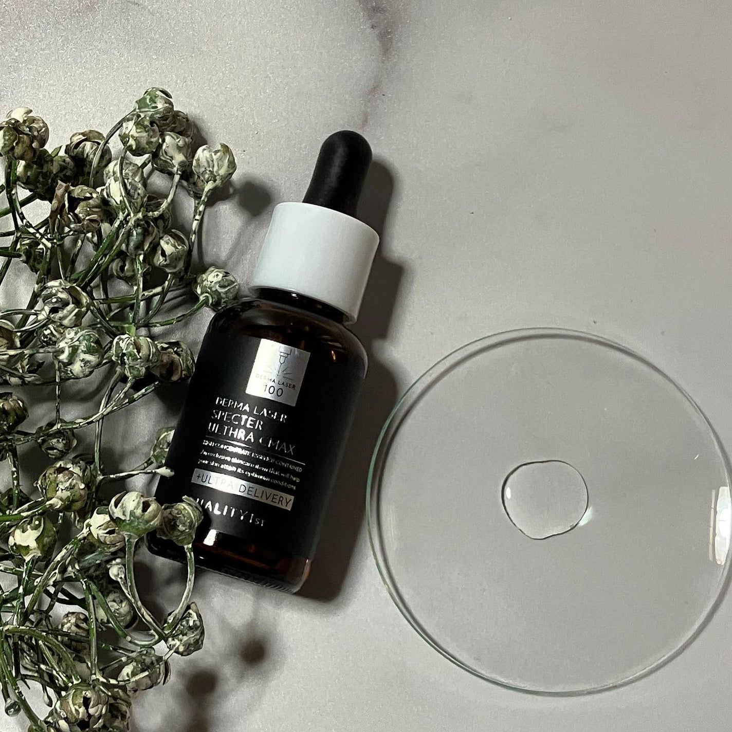 ダーマレーザースペクター ウルセラCMAX/クオリティファースト/美容液を使ったクチコミ(2枚目)