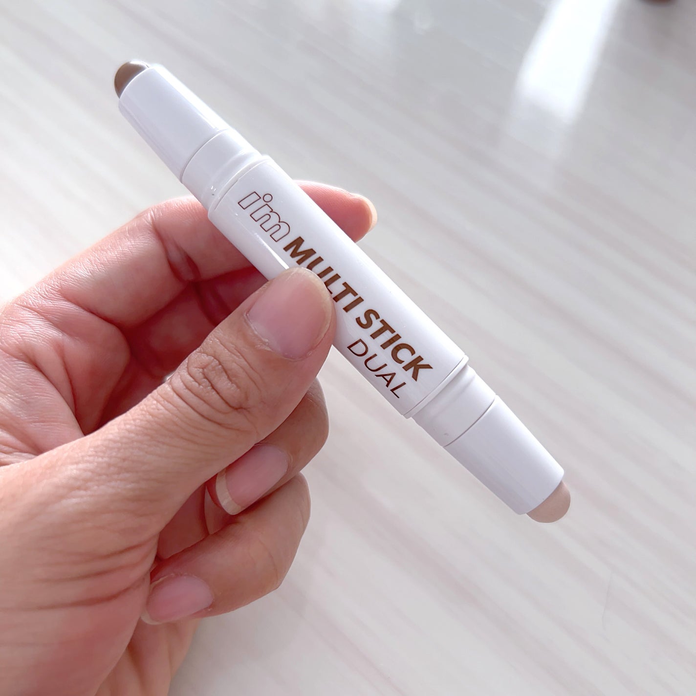 アイムマルチスティック デュアル/i’m meme/シェーディングを使ったクチコミ(3枚目)