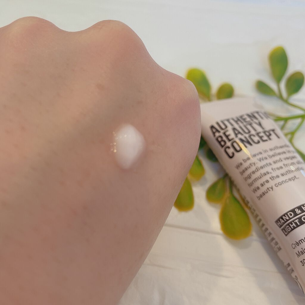 ハンド＆ヘア ライトセラム/AUTHENTIC BEAUTY CONCEPT/ハンドクリームを使ったクチコミ（1枚目）