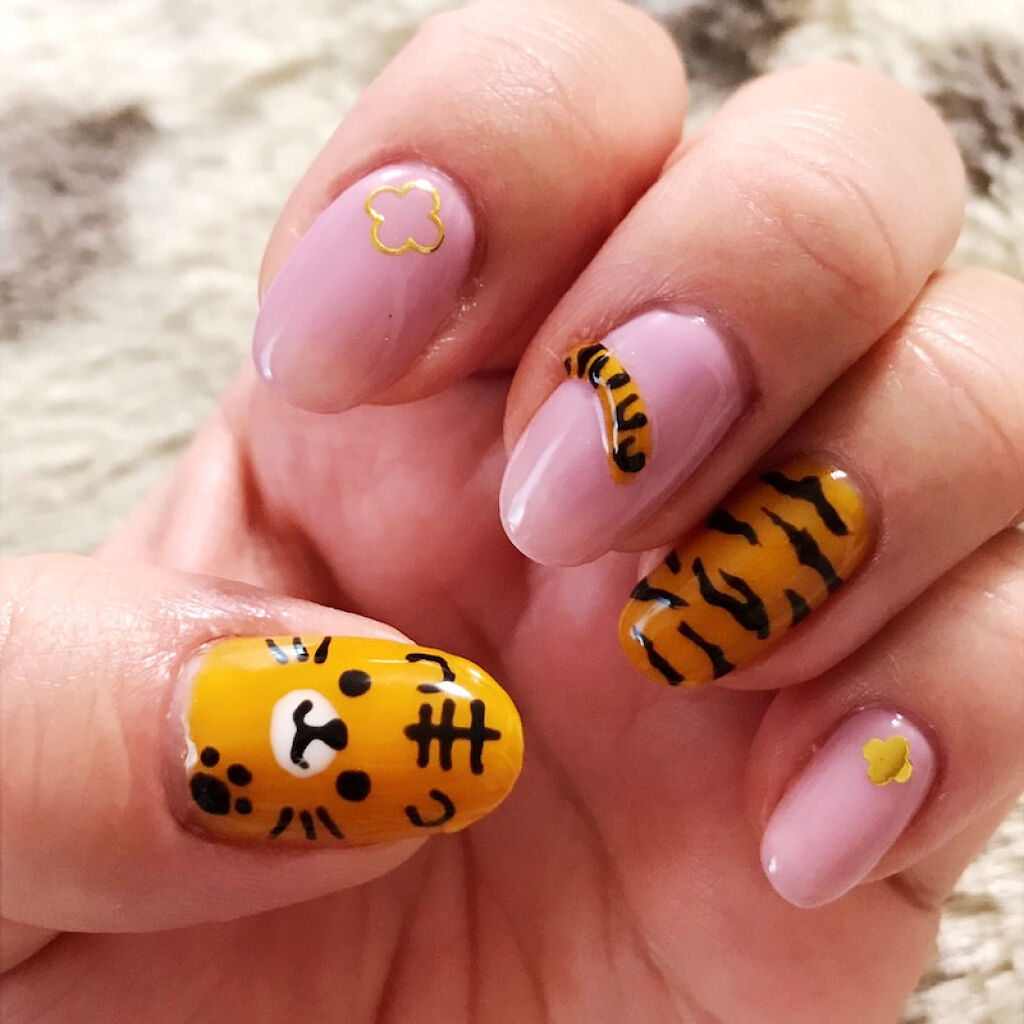 #ジェルネイル,#セルフネイル,#お正月ネイル,#セルフジェルネイル,#寅ネイル,#アニマル柄ネイル,#冬ネイル,#ネイル,#春ネイル,#夏ネイル,#100均ネイルのネイルデザイン