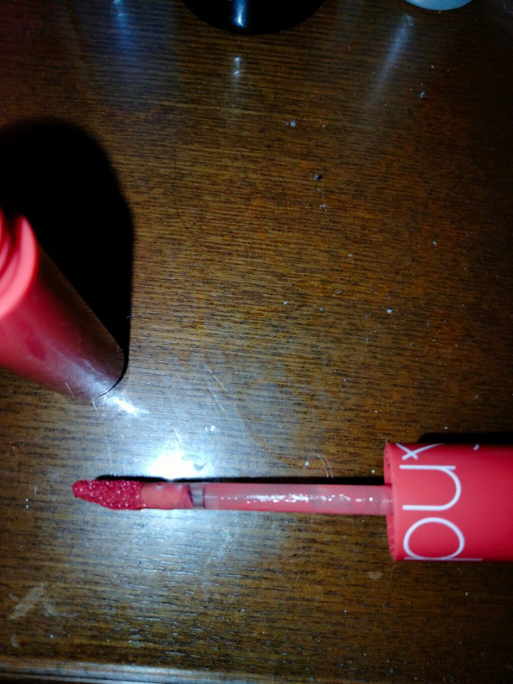 ジューシーラスティングティント/rom&nd/リップティントを使ったクチコミ（2枚目）