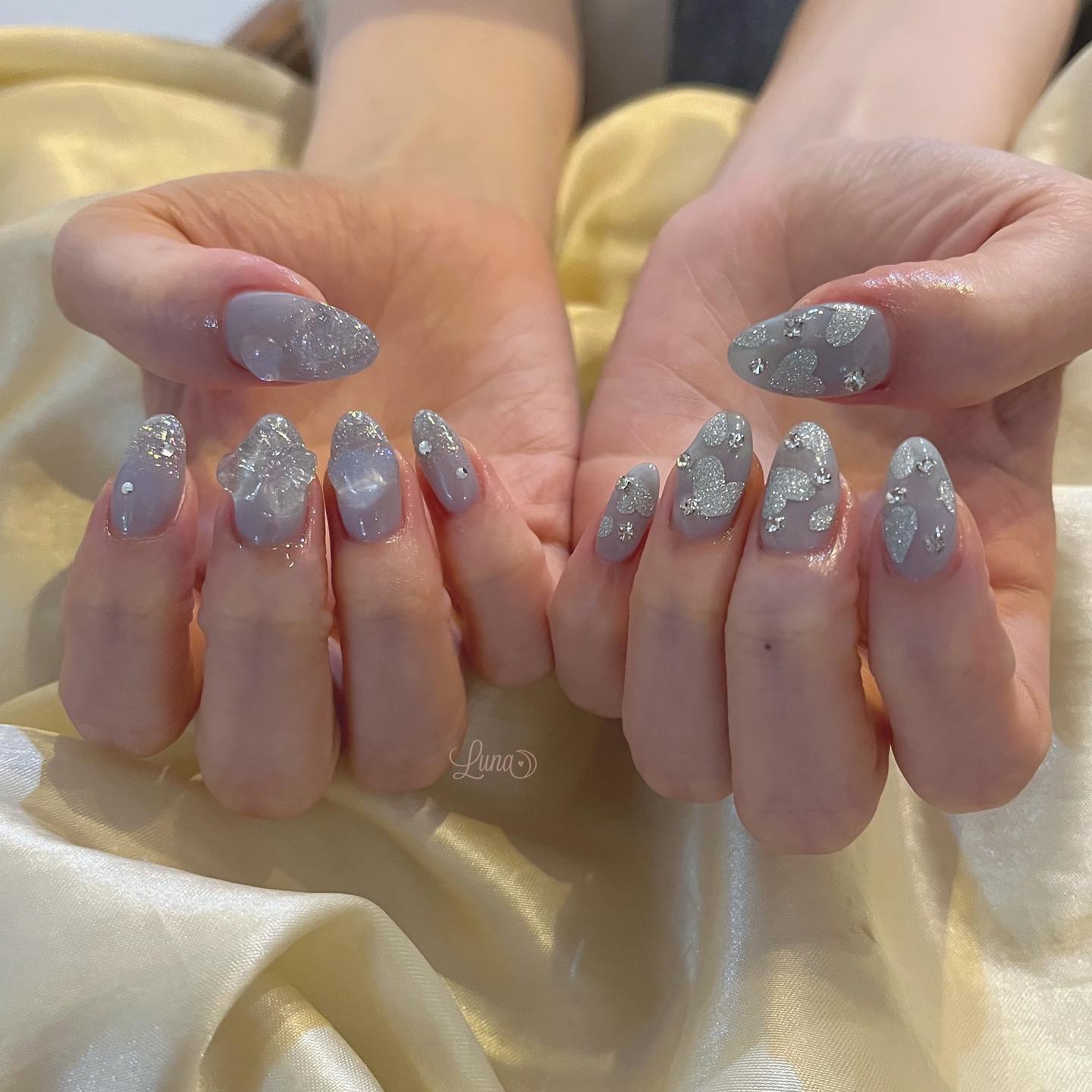 #ジェルネイル,#ワンカラーネイル,#ニュアンスネイル,#うるうるネイル,#ちゅるんネイル,#シンプルネイル,#パーツネイル,#透け感ネイル,#クリアネイル,#ぷっくりネイル,#ちぐはぐネイル,#韓国ネイル,#きらきらネイル,#うるつやネイル,#フレンチガーリーネイル,#ハートネイル,#ラメグラネイル,#ブルーネイルのネイルデザイン