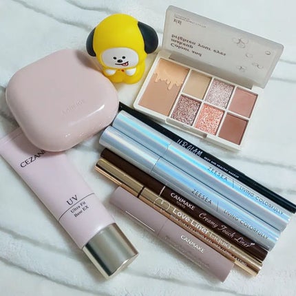 きつね on LIPS 「今日のメイク🐥カラーマスカラをメインにどうにか色素薄い系メイク..」(1枚目)