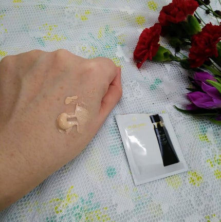 クレ・ド・ポー ボーテ タンクレームエクラn/クレ・ド・ポー ボーテ/クリーム・エマルジョンファンデーションを使ったクチコミ(2枚目)