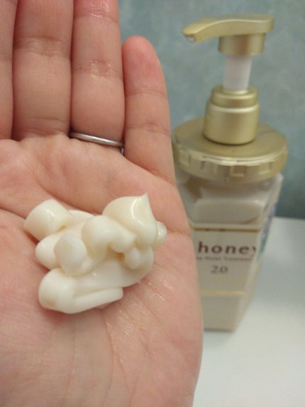 ディープモイスト シャンプー1.0/ヘアトリートメント2.0/&honey/市販シャンプーを使ったクチコミ(4枚目)