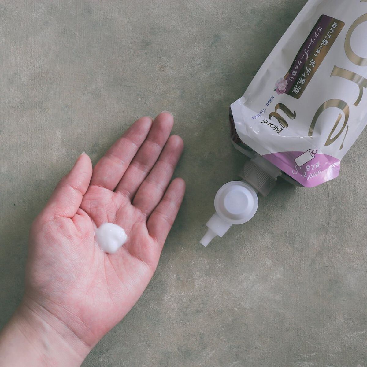 ザ ボディ ぬれた肌に使うボディ乳液 エアリーブーケの香り/ビオレu/ボディミルクを使ったクチコミ(4枚目)