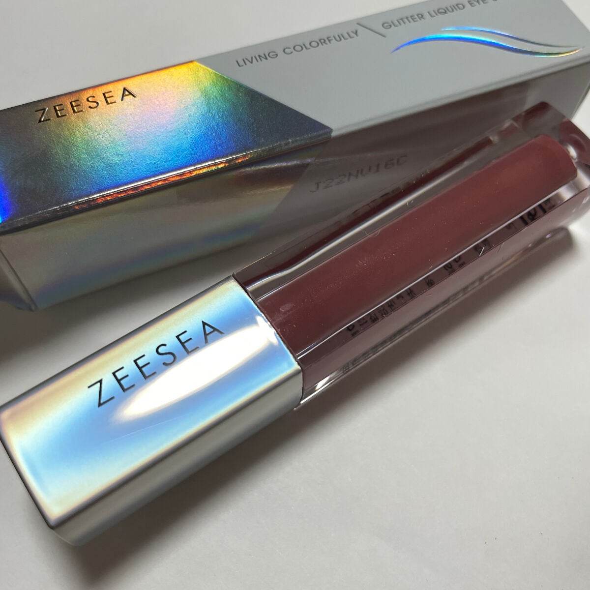 ダイヤモンドシリーズ 星空リキッドアイシャドウ/ZEESEA/リキッドアイシャドウを使ったクチコミ(2枚目)