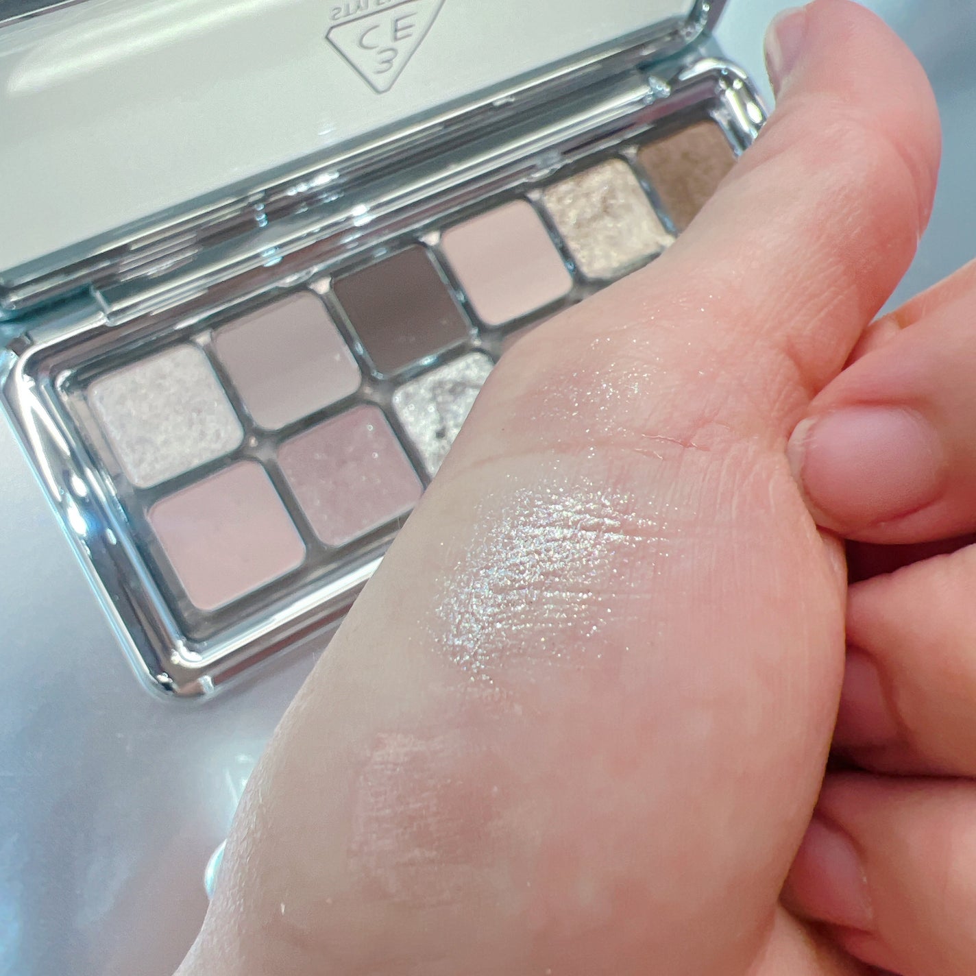 3CE ニューテイク アイシャドウパレット/3CE/アイシャドウパレットを使ったクチコミ(2枚目)