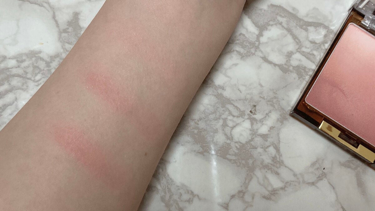 オーラティック ブラッシュ/excel/パウダーチークを使ったクチコミ(3枚目)