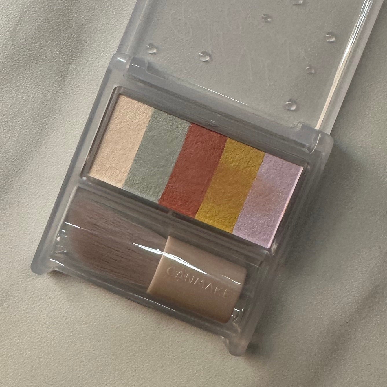 パステルヴェールコンシーラー/キャンメイク/パレットコンシーラーを使ったクチコミ(2枚目)