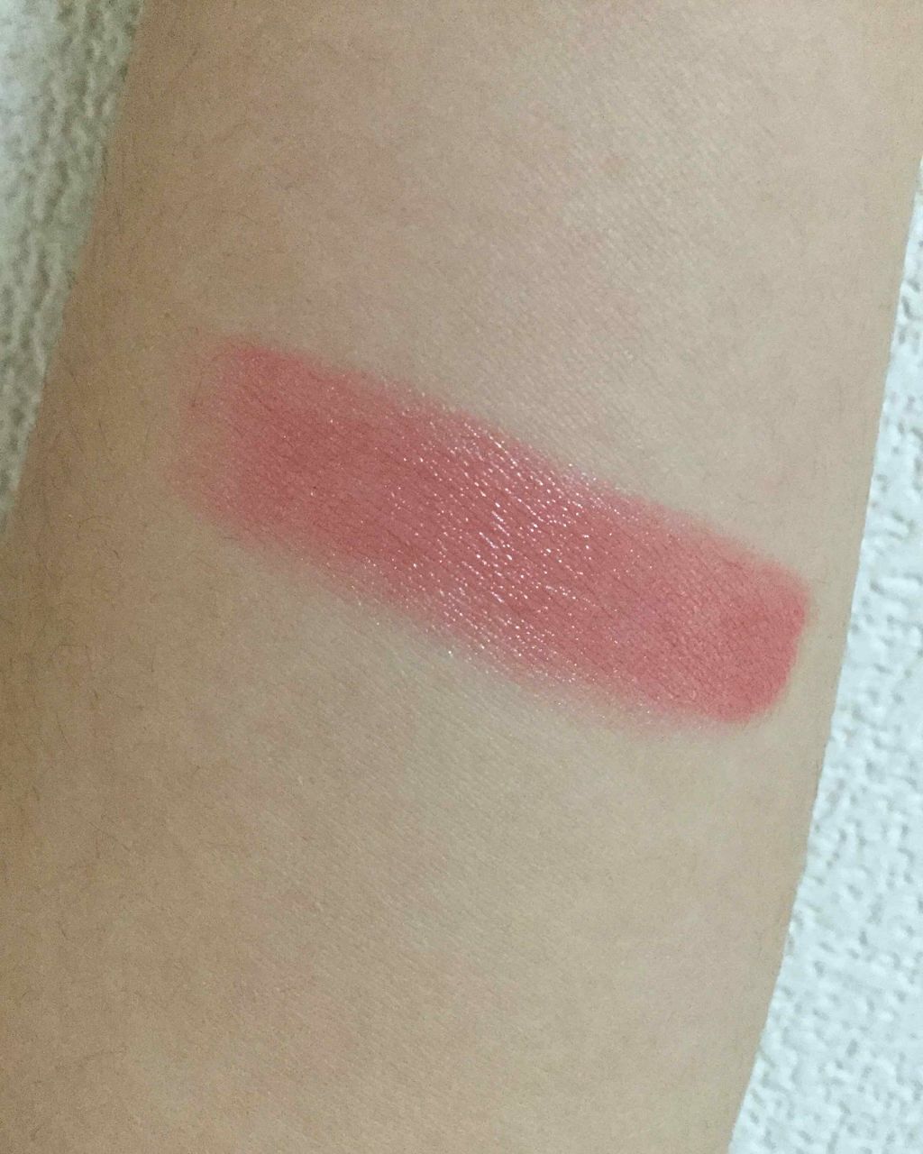 ラスティンググロスリップ/CEZANNE/口紅を使ったクチコミ（3枚目）