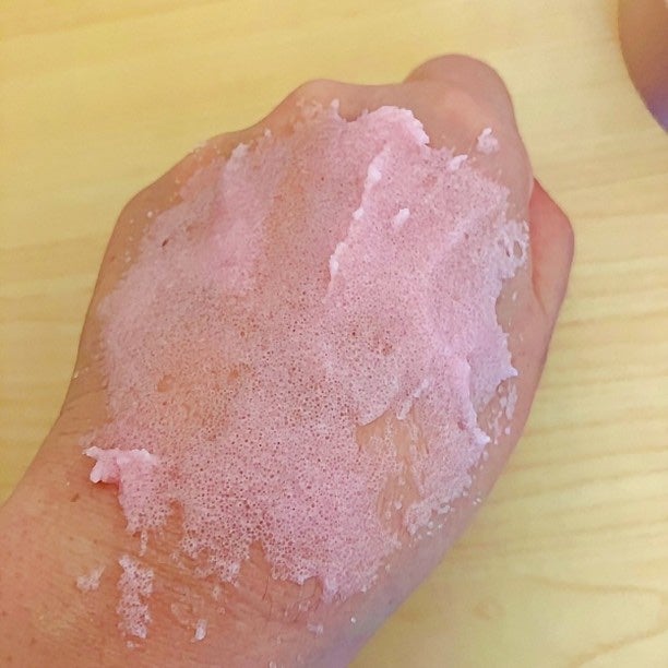 Q+Me スウィート ボム タラソ スクラブ/AGARISM/バスト・ヒップケアを使ったクチコミ(7枚目)