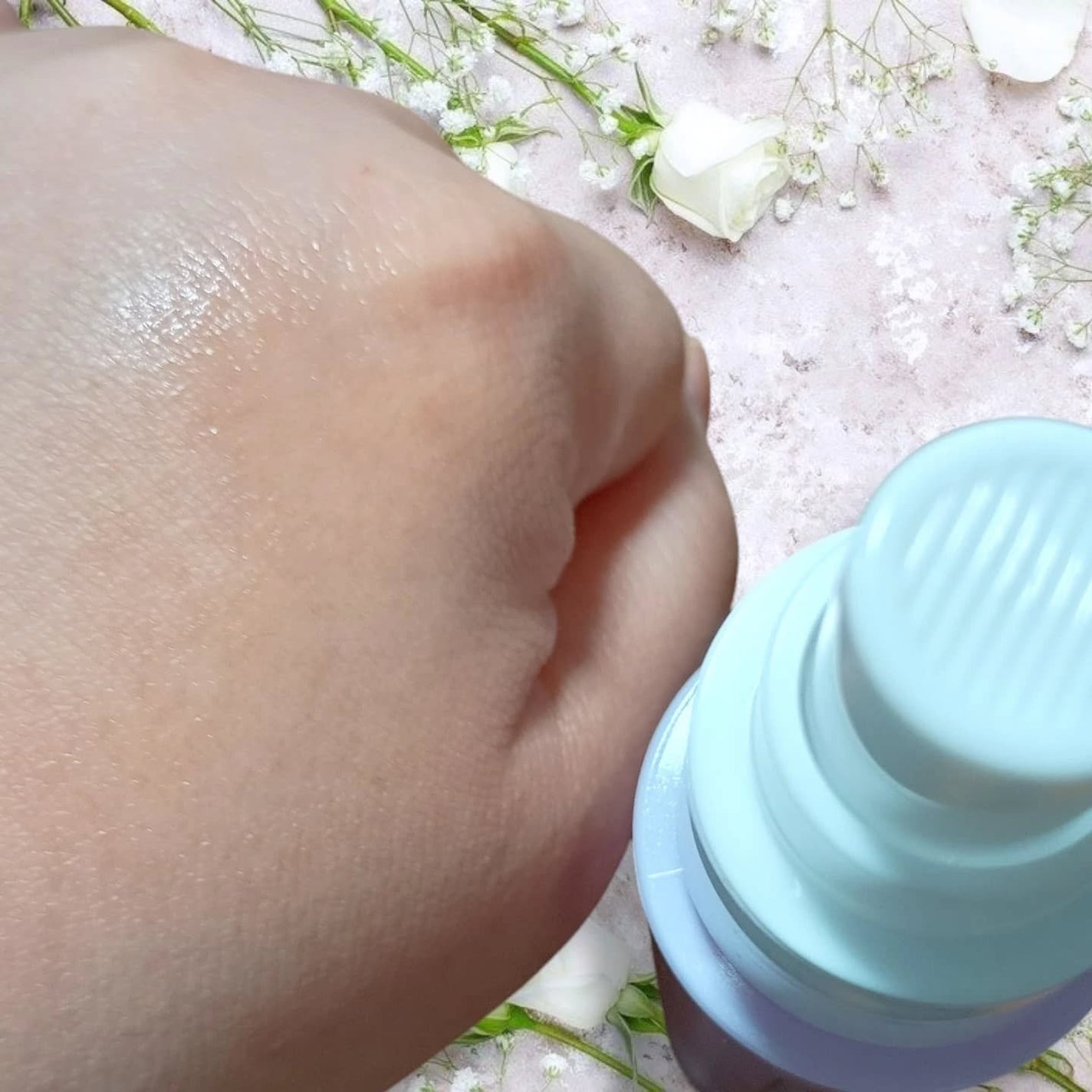 色持ちミスト/ヴィ・ヴィ/その他化粧小物を使ったクチコミ(3枚目)