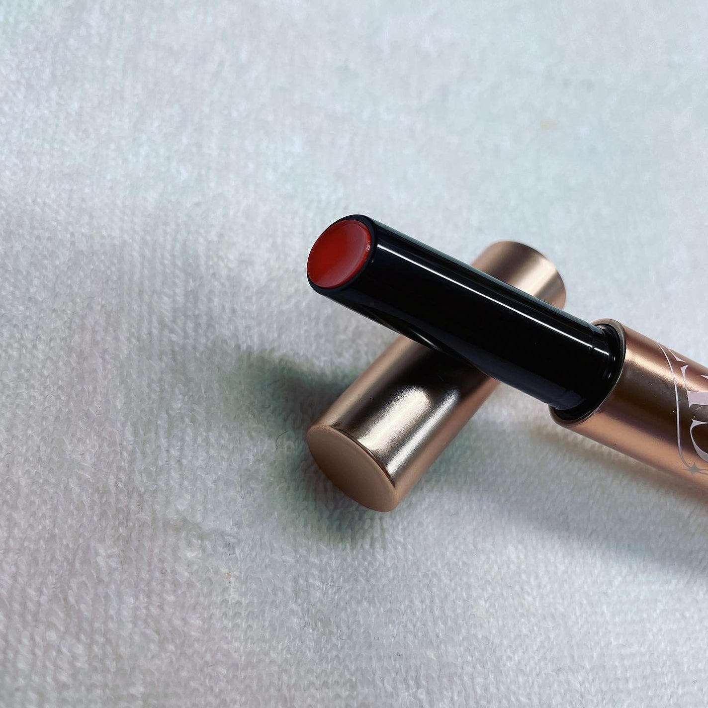 ゲットイットティントグレーズバーム/TONYMOLY/リップティントを使ったクチコミ(4枚目)